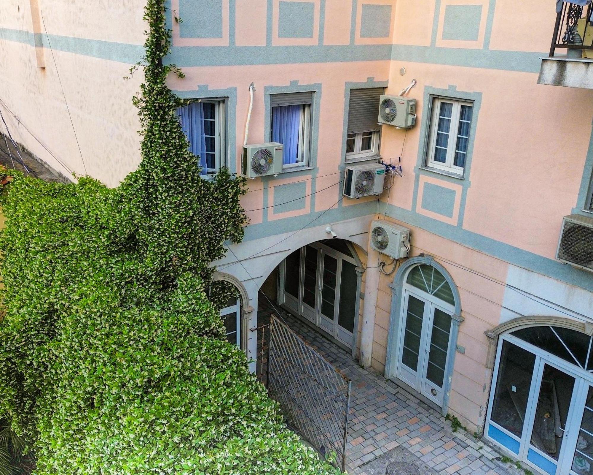 Marina Apartment - The Ocean Heart Of Shkodra Eksteriør billede