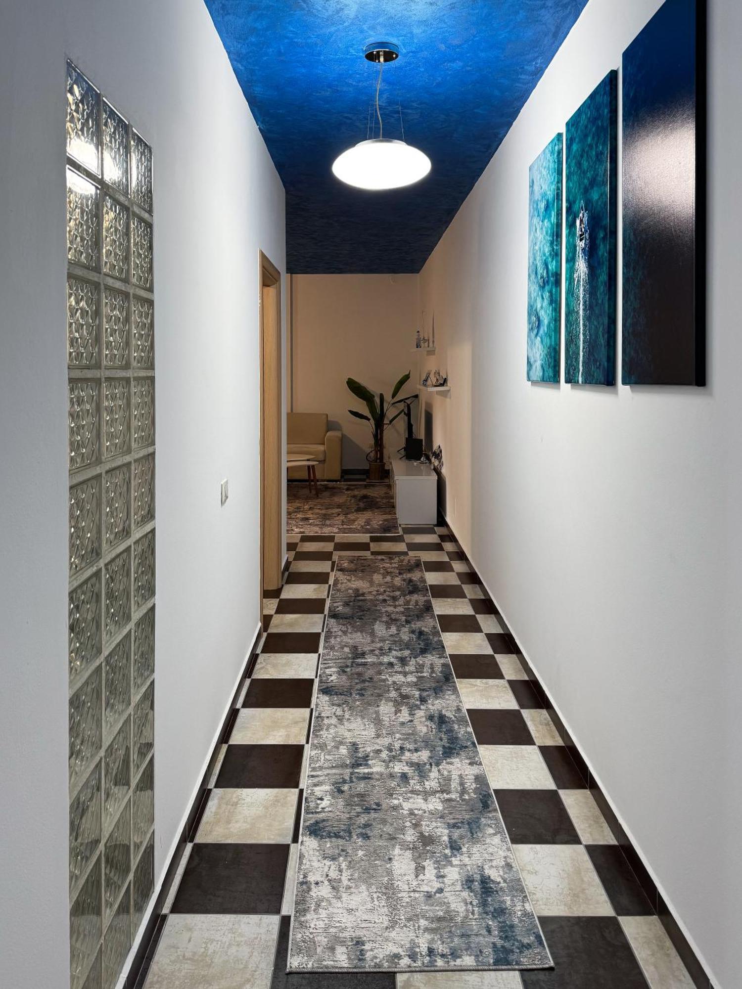 Marina Apartment - The Ocean Heart Of Shkodra Eksteriør billede